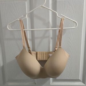 KNIX Wing Woman Contour Bra SIZE 6 Color Sand Beige Wireless Medium Support